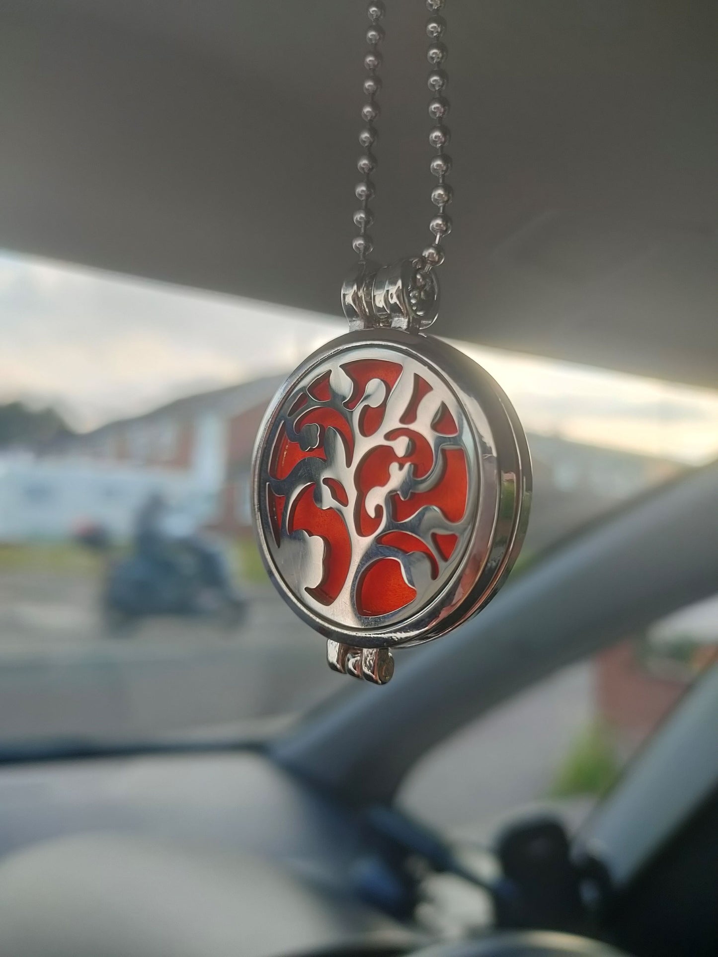 Hanging Car Diffuser Locket - Mango Paradise